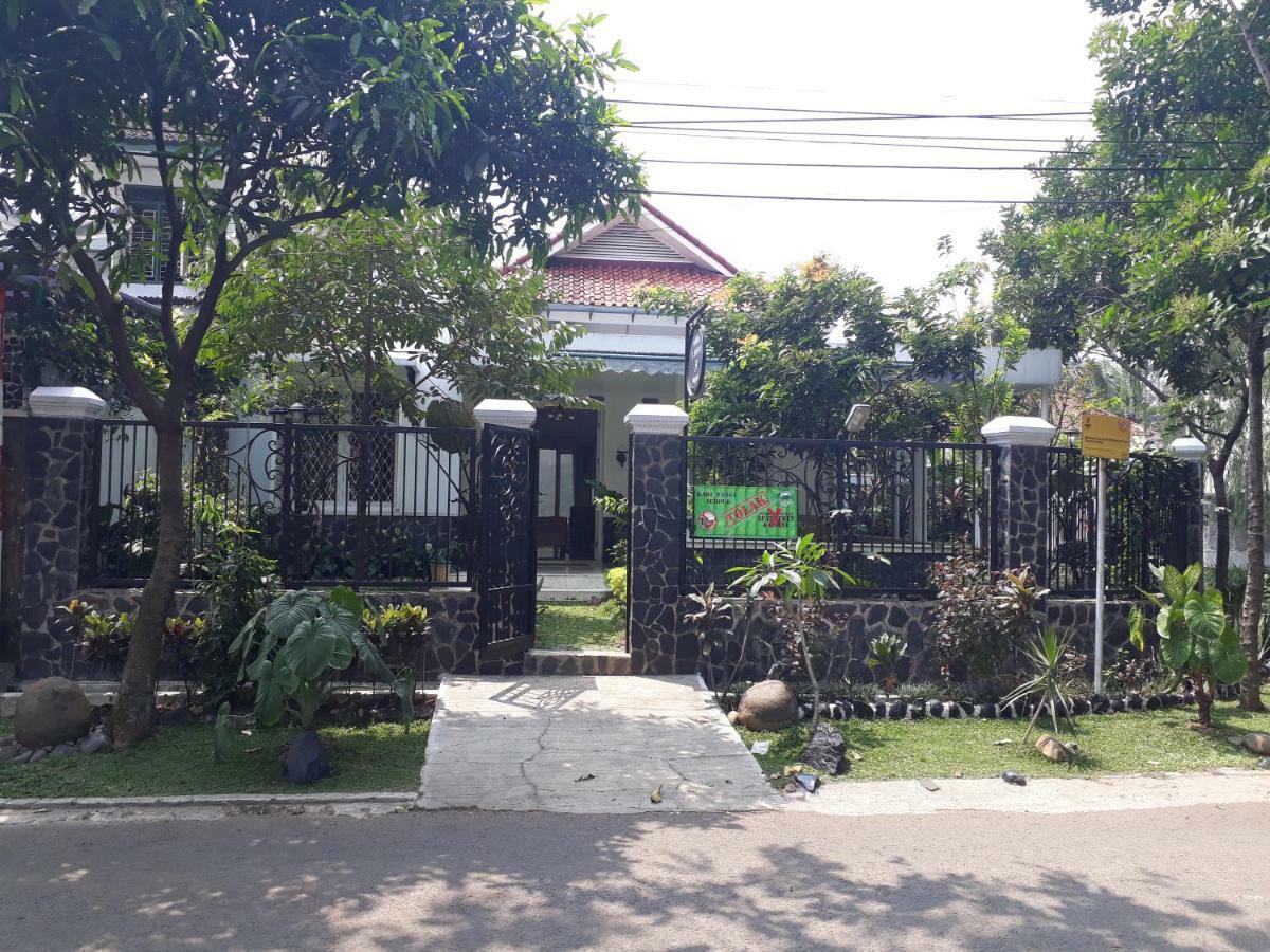 Kirana Guest House Bogor Exterior photo